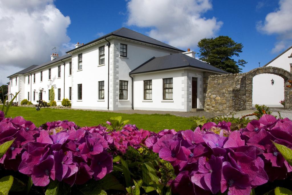 An Chuirt Hotel, Gweedore, Donegal 外观 照片